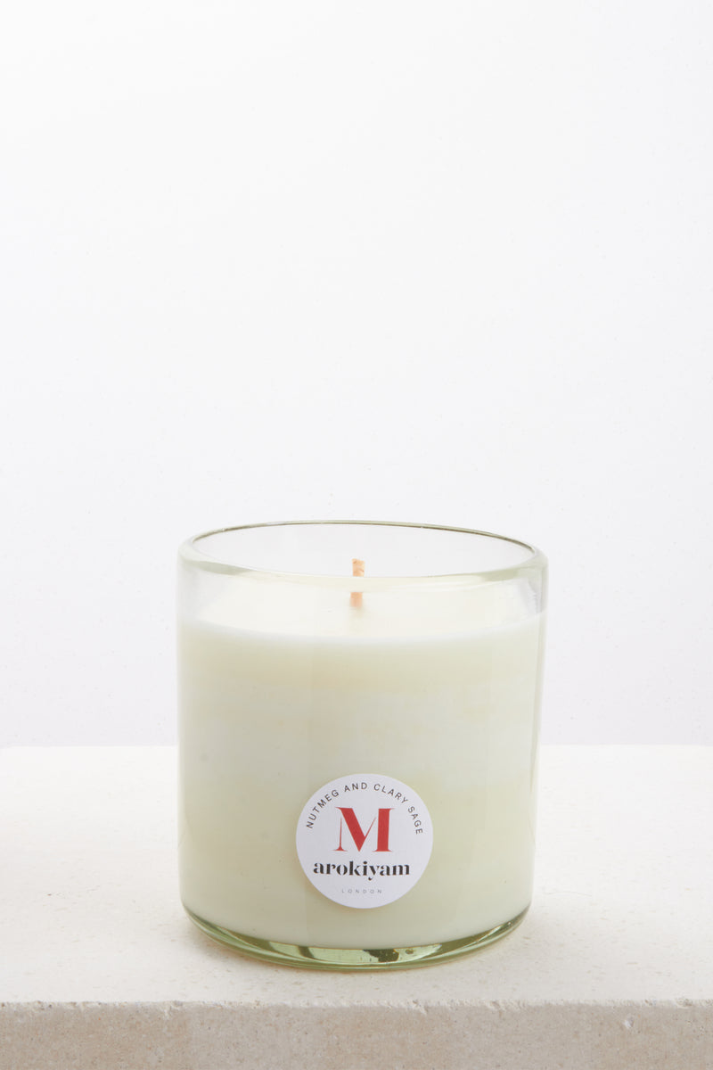 Vegan candle made from a coconut and soy wax and scented with natural nutmeg and clary sage. Made in London.